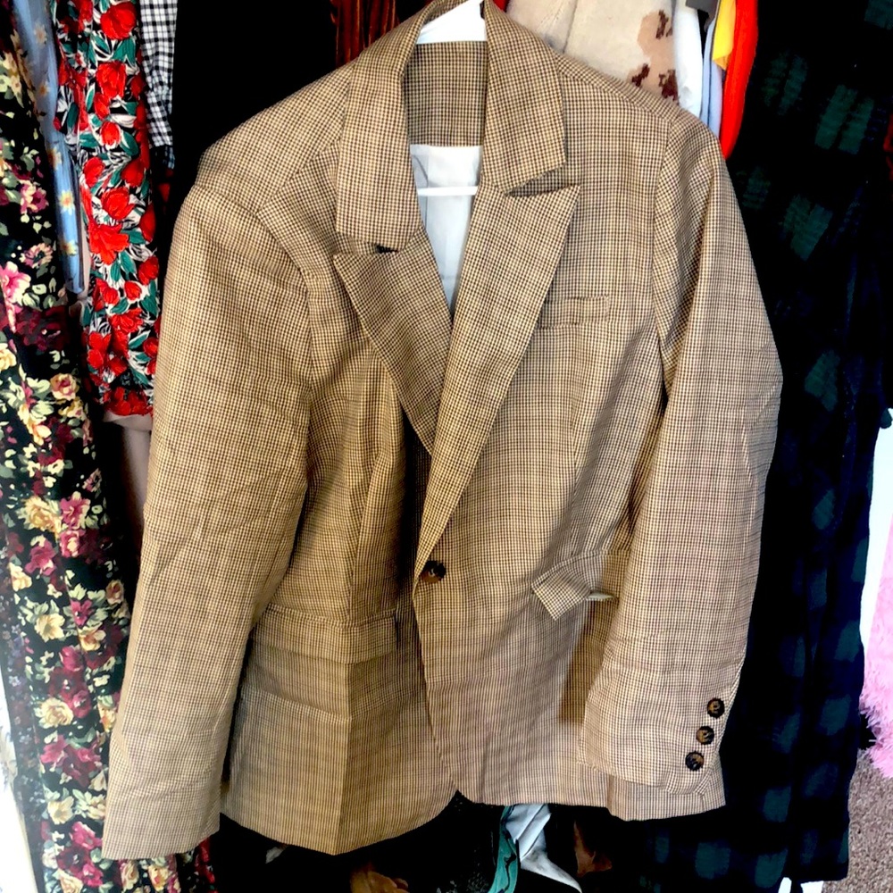 Cream patterned blazer